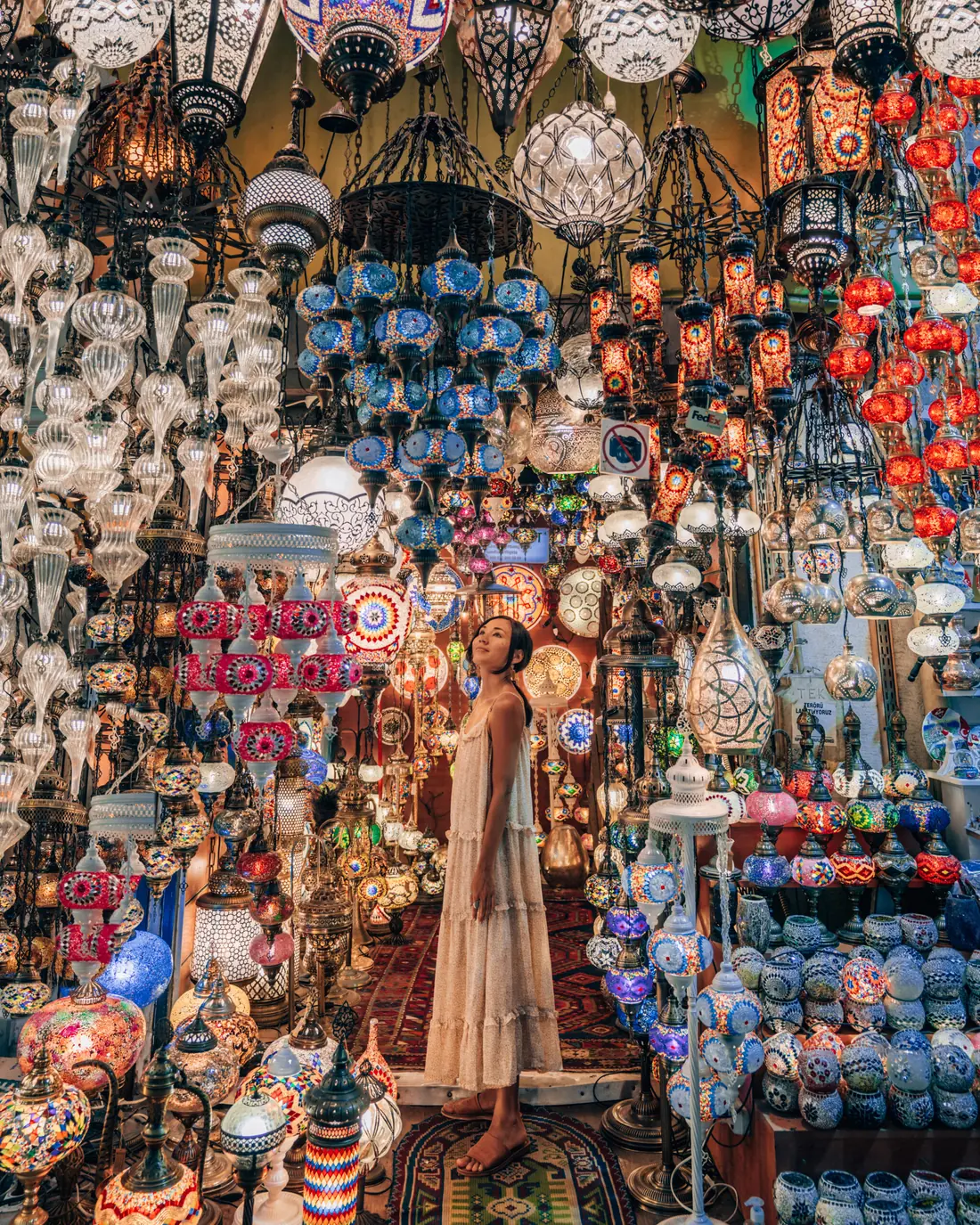 Lantern shop in the Grand Bazaar, İstanbul